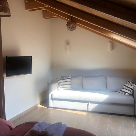 Epoches Otel Karpenísion Dış mekan fotoğraf