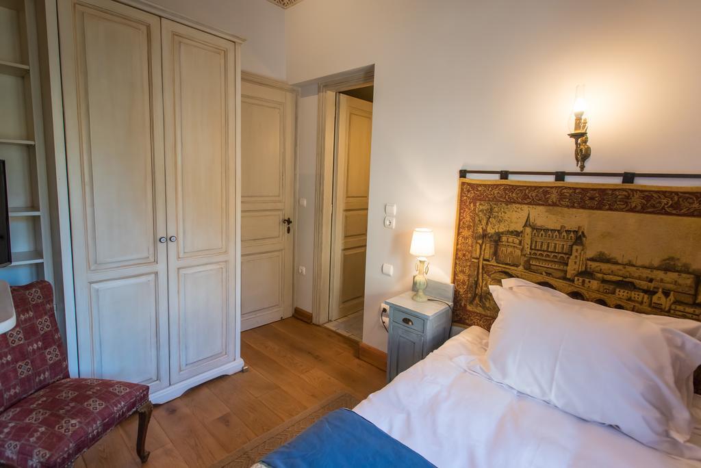 Epoches Otel Karpenísion Oda fotoğraf
